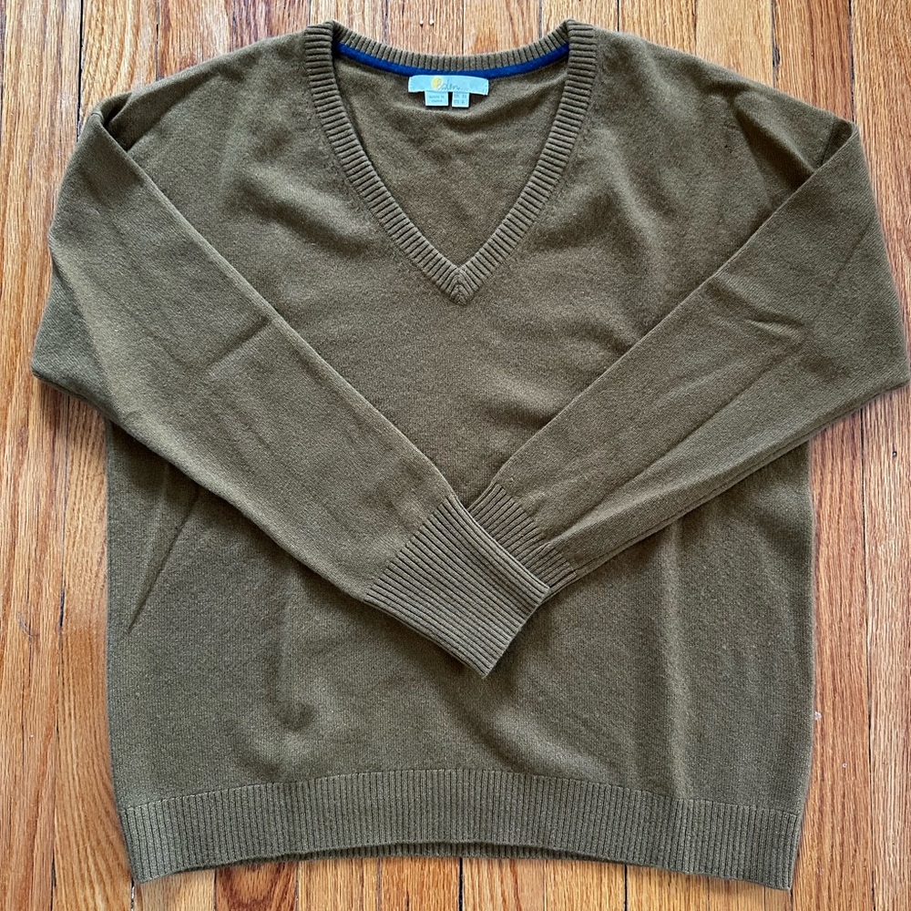 Boden Women's Olive V-Neck Cashmere Sweater